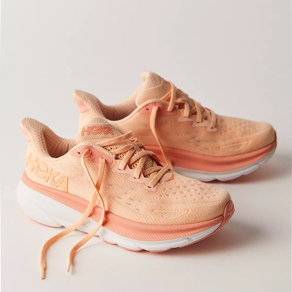 Hoka Clifton 9 Color: Cantaloupe / White women size 7 new with box - Picture 1 of 16